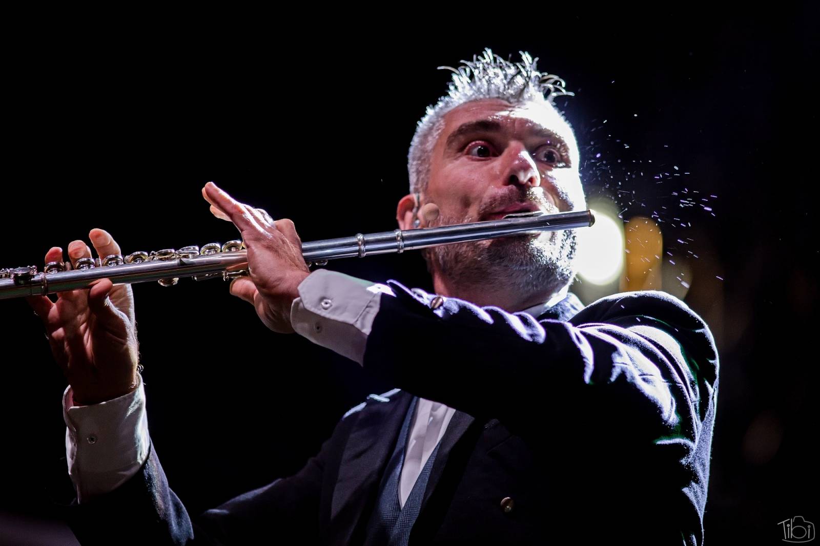 Pod skokanskými můstky v Harrachově se zpívalo. Keltská noc přivezla Tři sestry, Totální nasazení i E!E