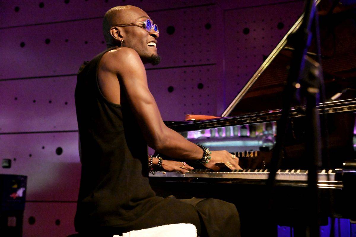 Saxofonista Isaiah Collier zavítal do pražského Jazz Docku