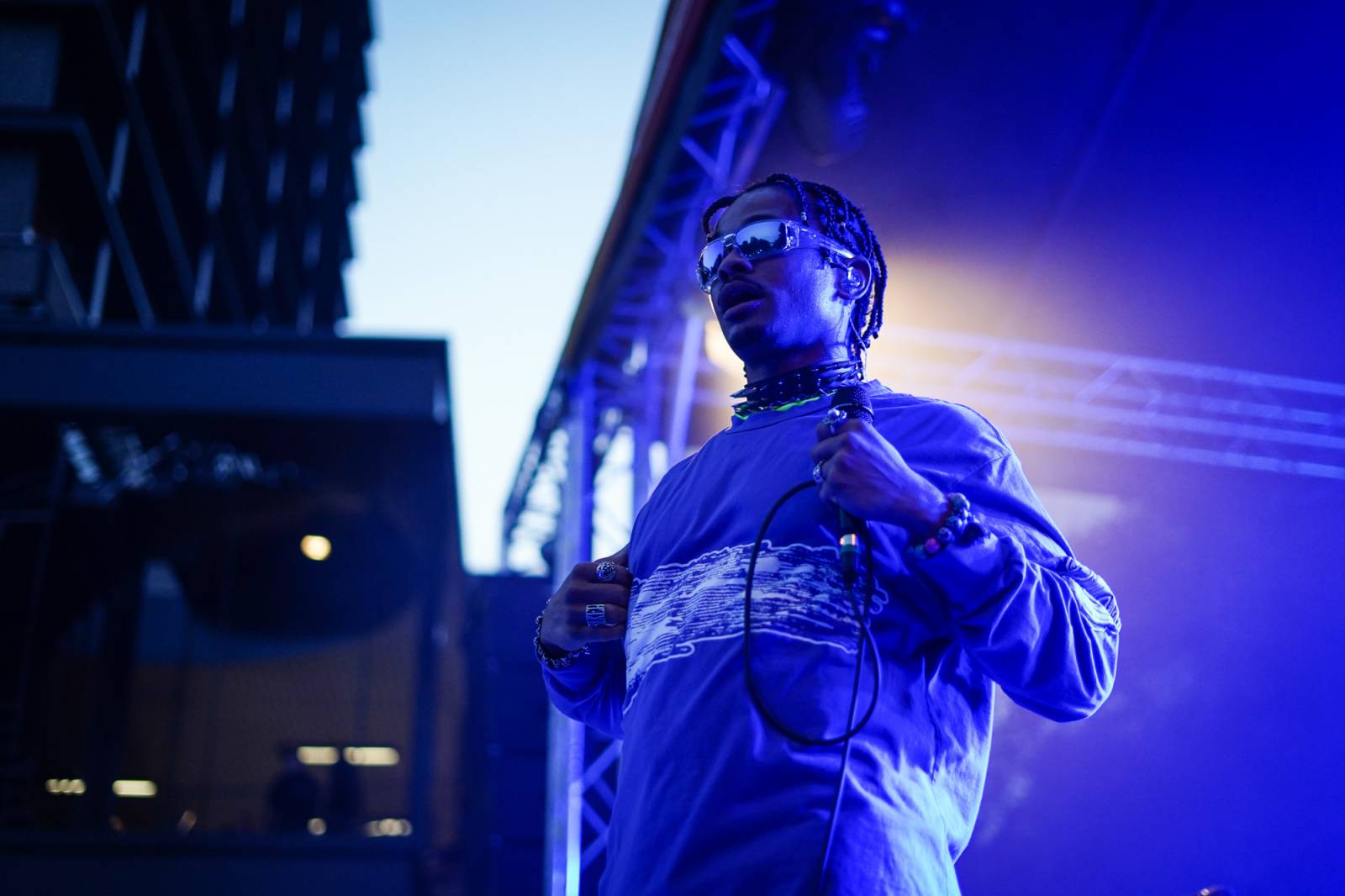 Kulturní léto v Karlových Varech vrcholí, Ben Cristovao rozjel show plnou energie