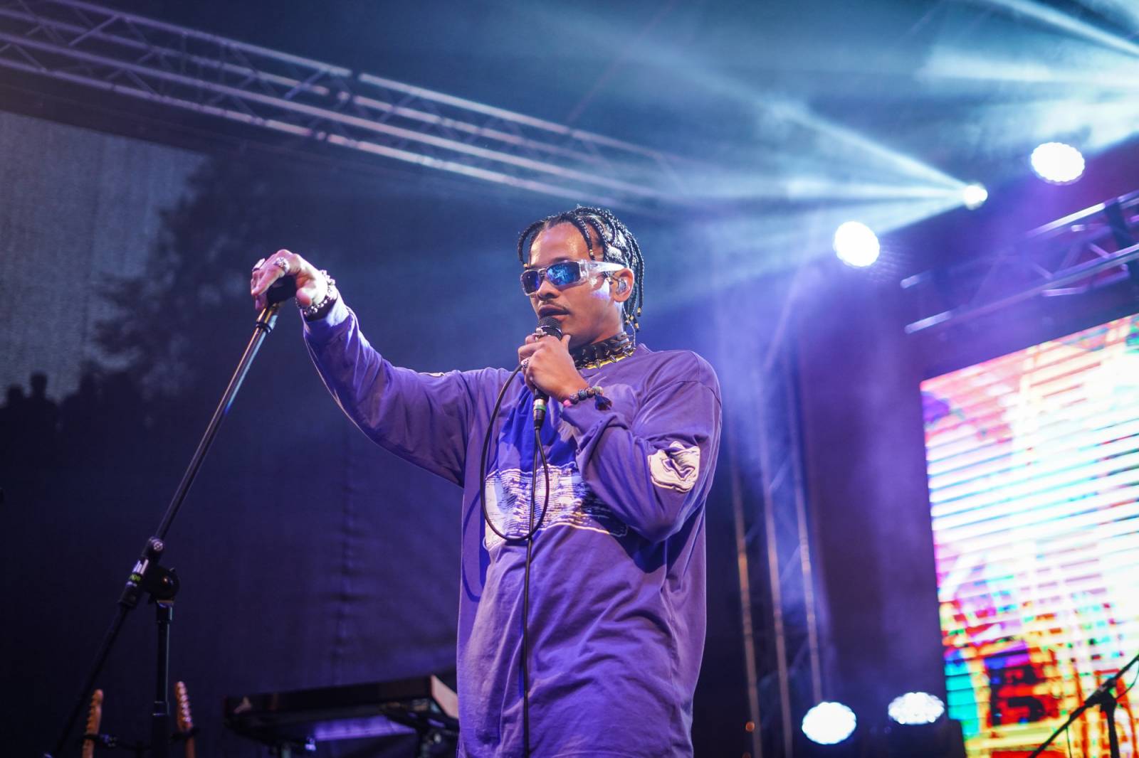 Kulturní léto v Karlových Varech vrcholí, Ben Cristovao rozjel show plnou energie