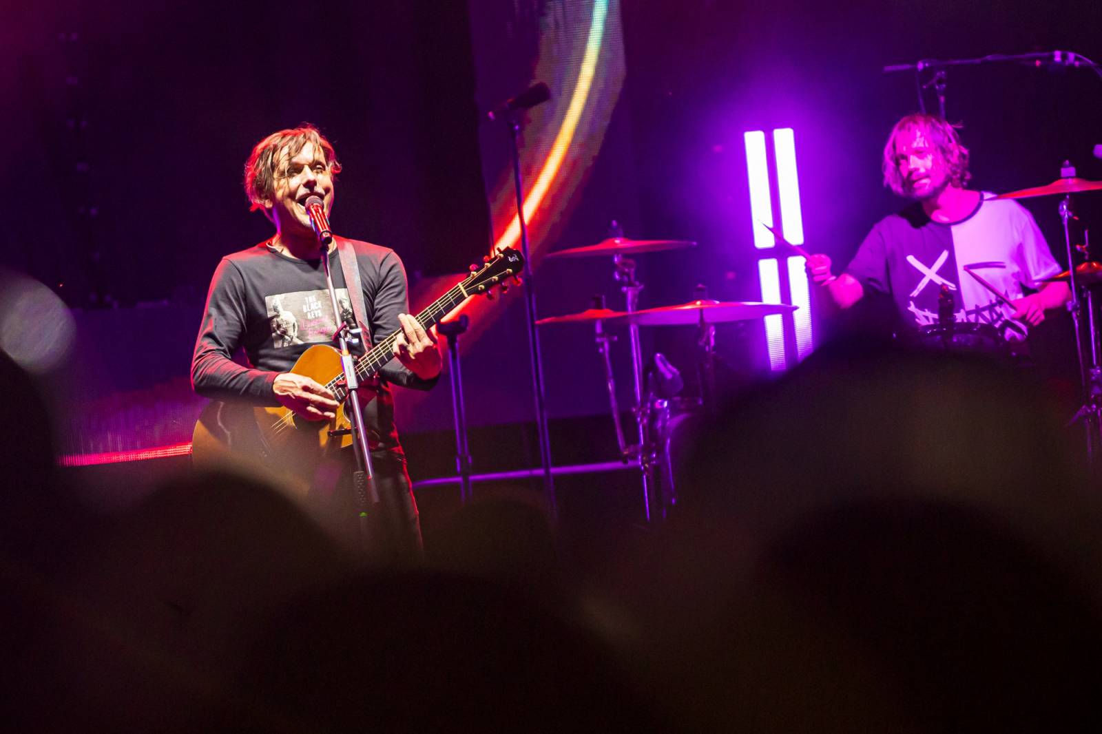 Chinaski v Kutné Hoře neplýtvali slovy, předskakovala jim Martyho Banda