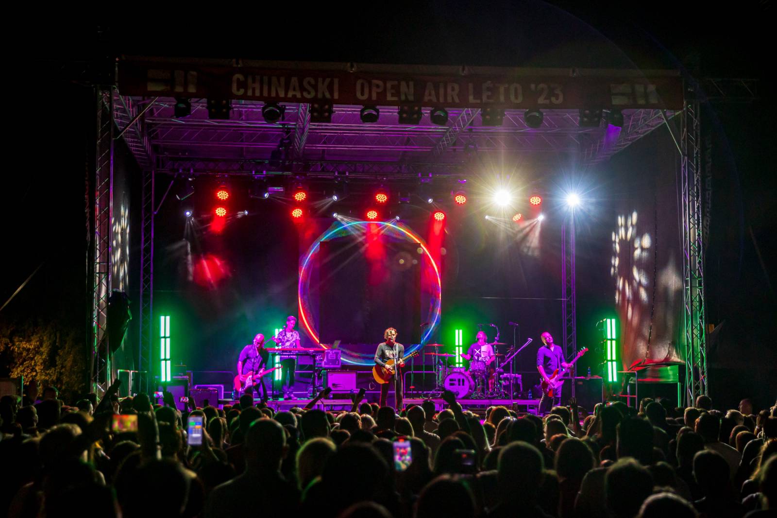 Chinaski v Kutné Hoře neplýtvali slovy, předskakovala jim Martyho Banda