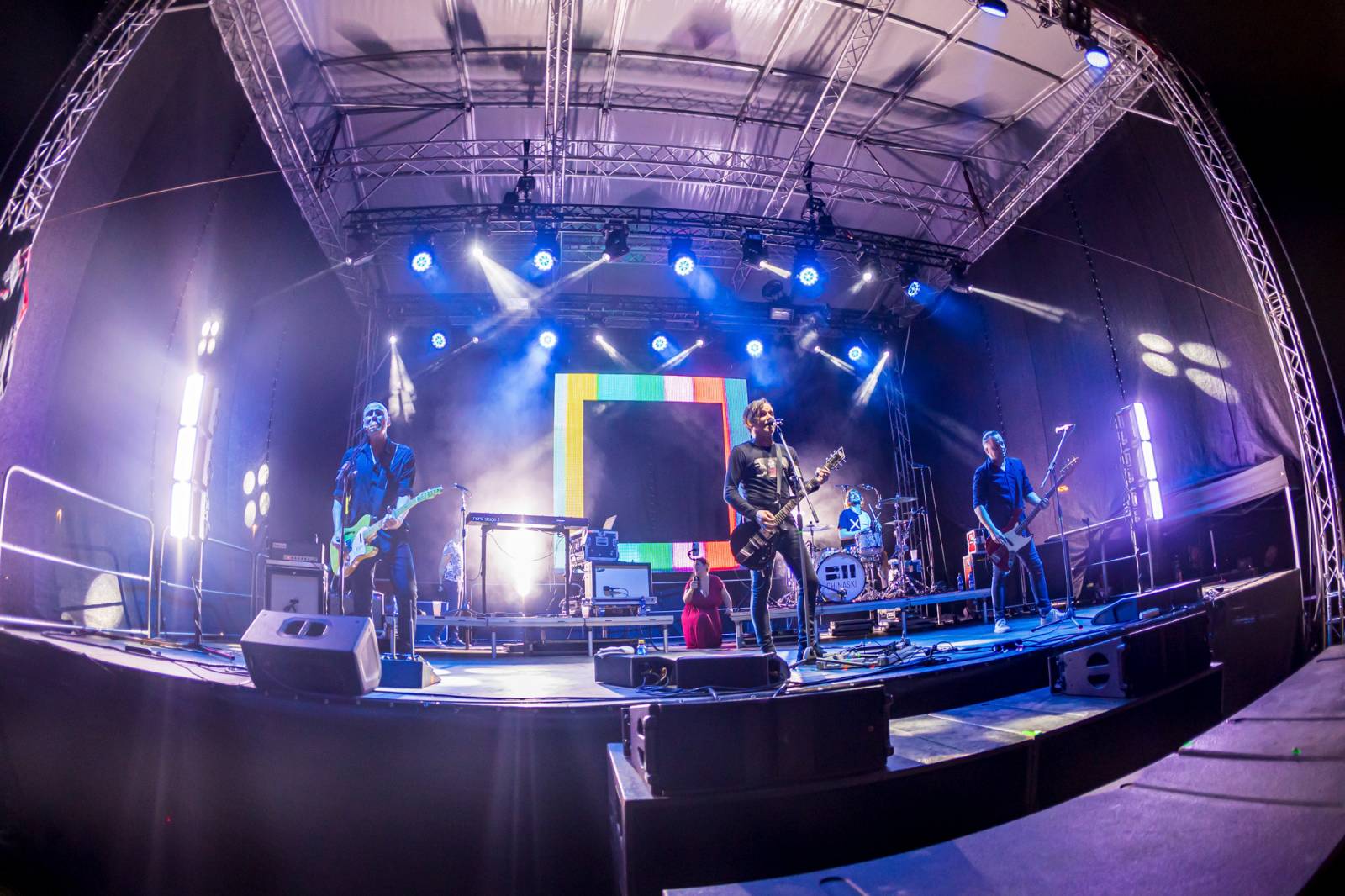 Chinaski v Kutné Hoře neplýtvali slovy, předskakovala jim Martyho Banda