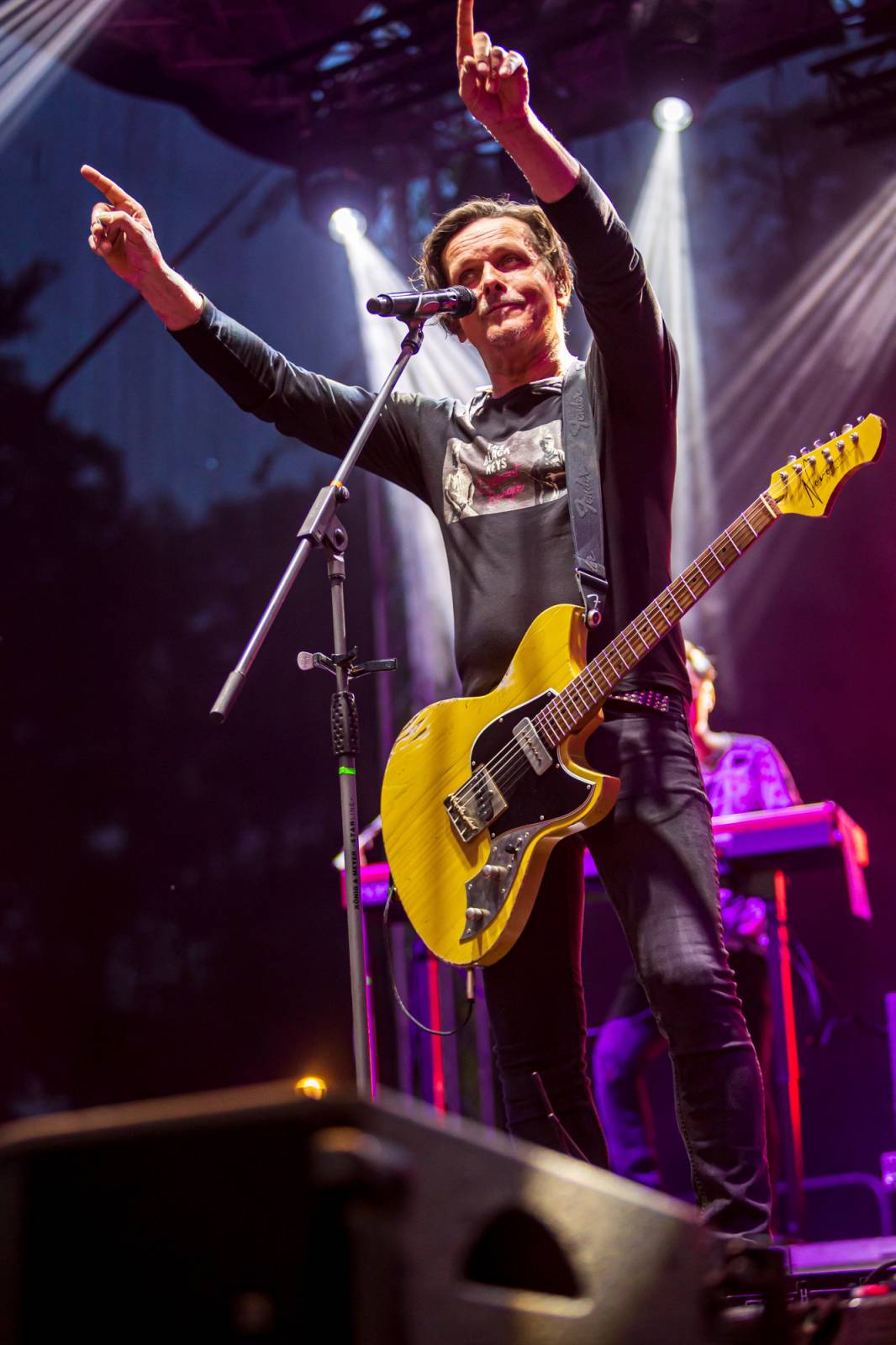 Chinaski v Kutné Hoře neplýtvali slovy, předskakovala jim Martyho Banda