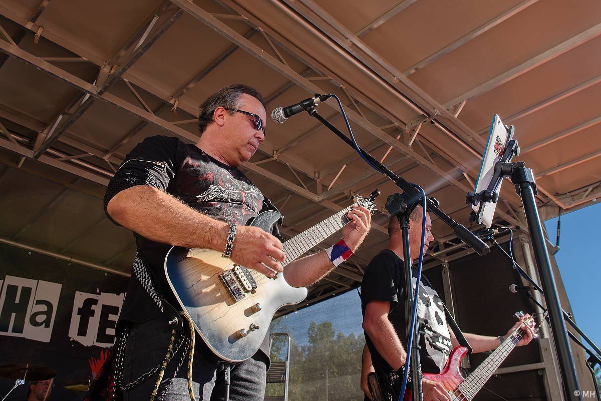 Plzeň bavil Valcha Fest, rockerům hráli Absolutní Neklid, Metalíza i Propast