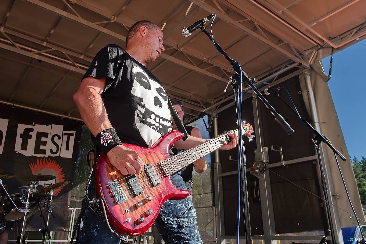 Plzeň bavil Valcha Fest, rockerům hráli Absolutní Neklid, Metalíza i Propast