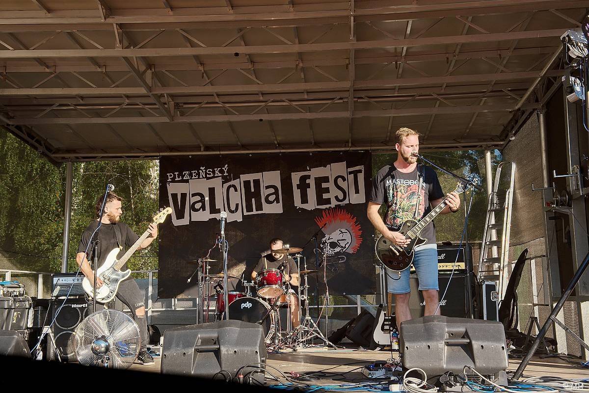 Plzeň bavil Valcha Fest, rockerům hráli Absolutní Neklid, Metalíza i Propast