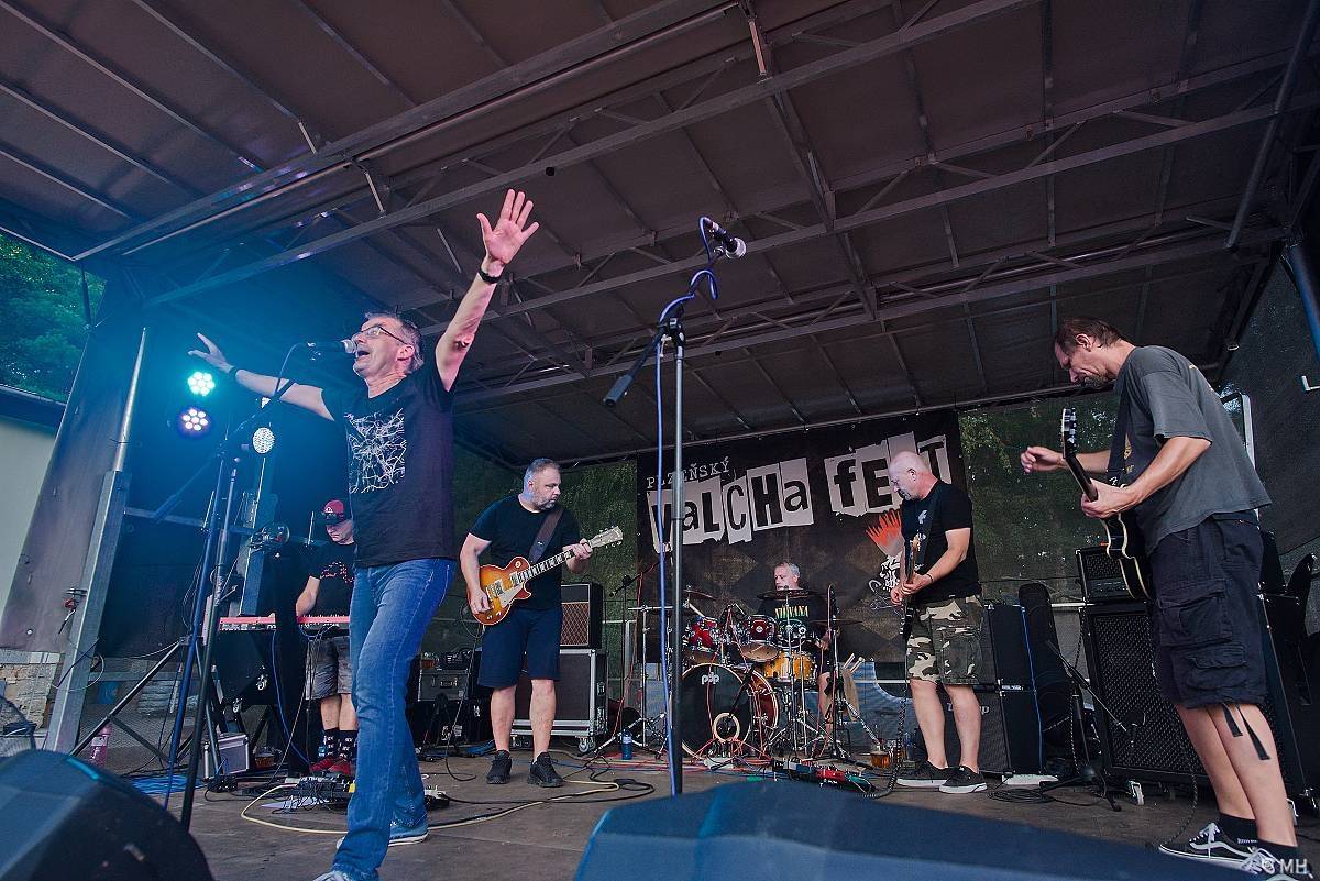 Plzeň bavil Valcha Fest, rockerům hráli Absolutní Neklid, Metalíza i Propast