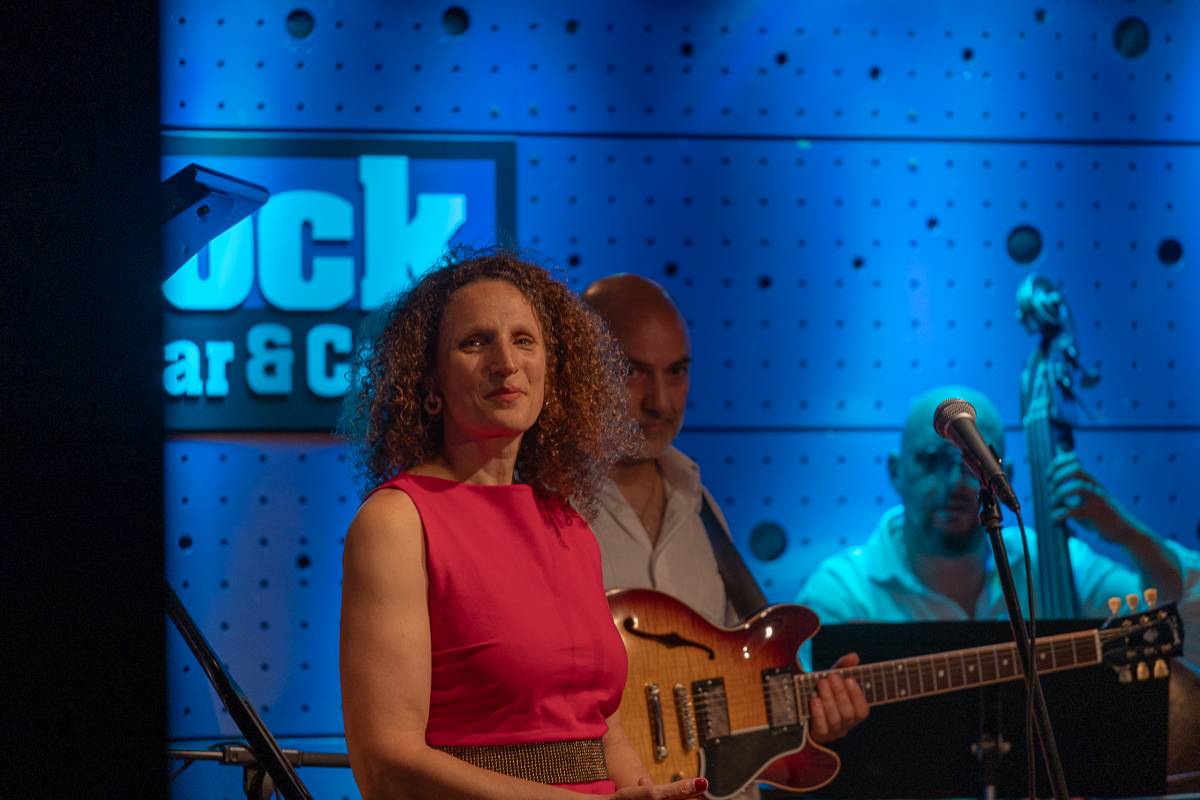 Jazzová smršť v Praze. Petra Ernyei připomněla éru bepopu