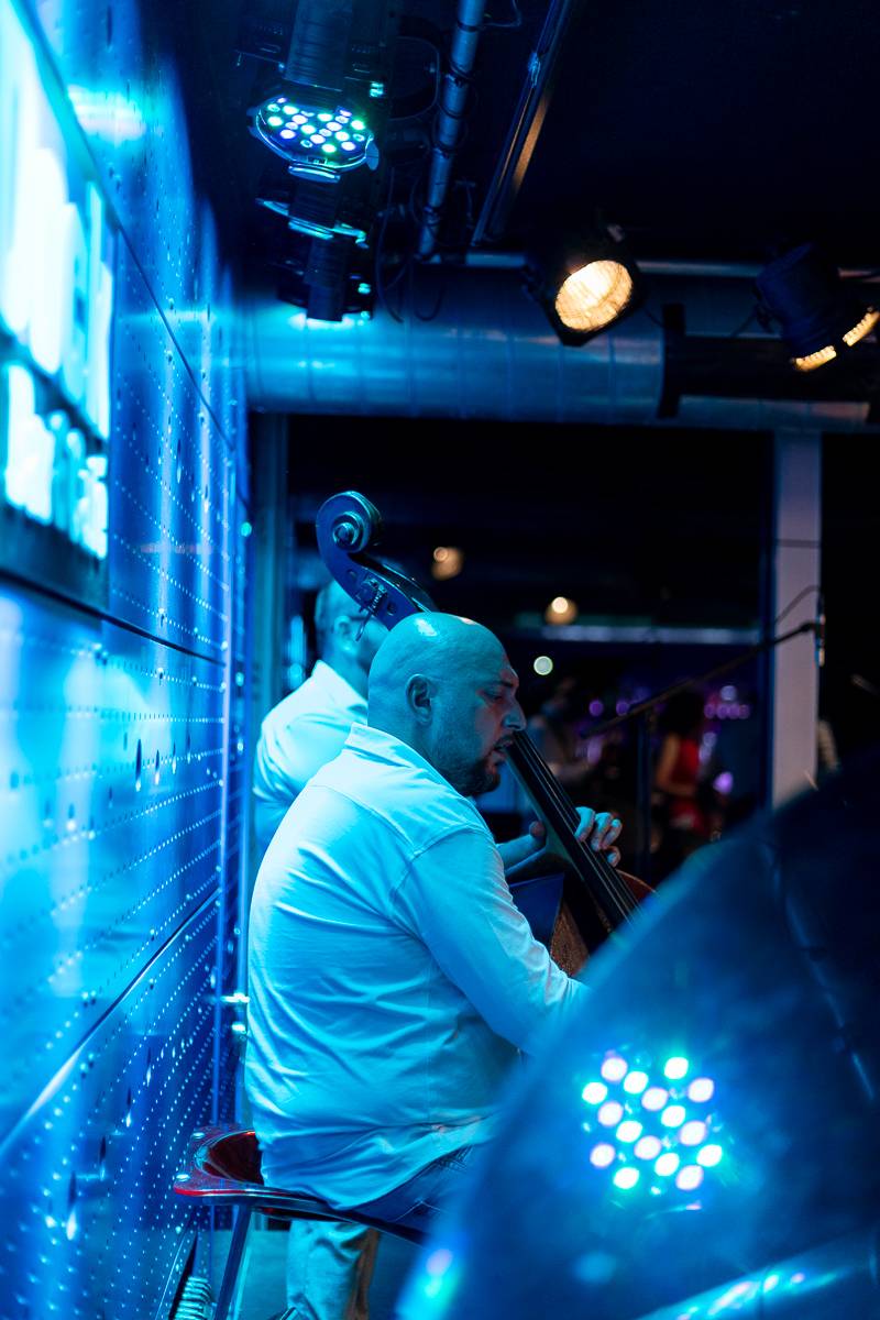 Jazzová smršť v Praze. Petra Ernyei připomněla éru bepopu