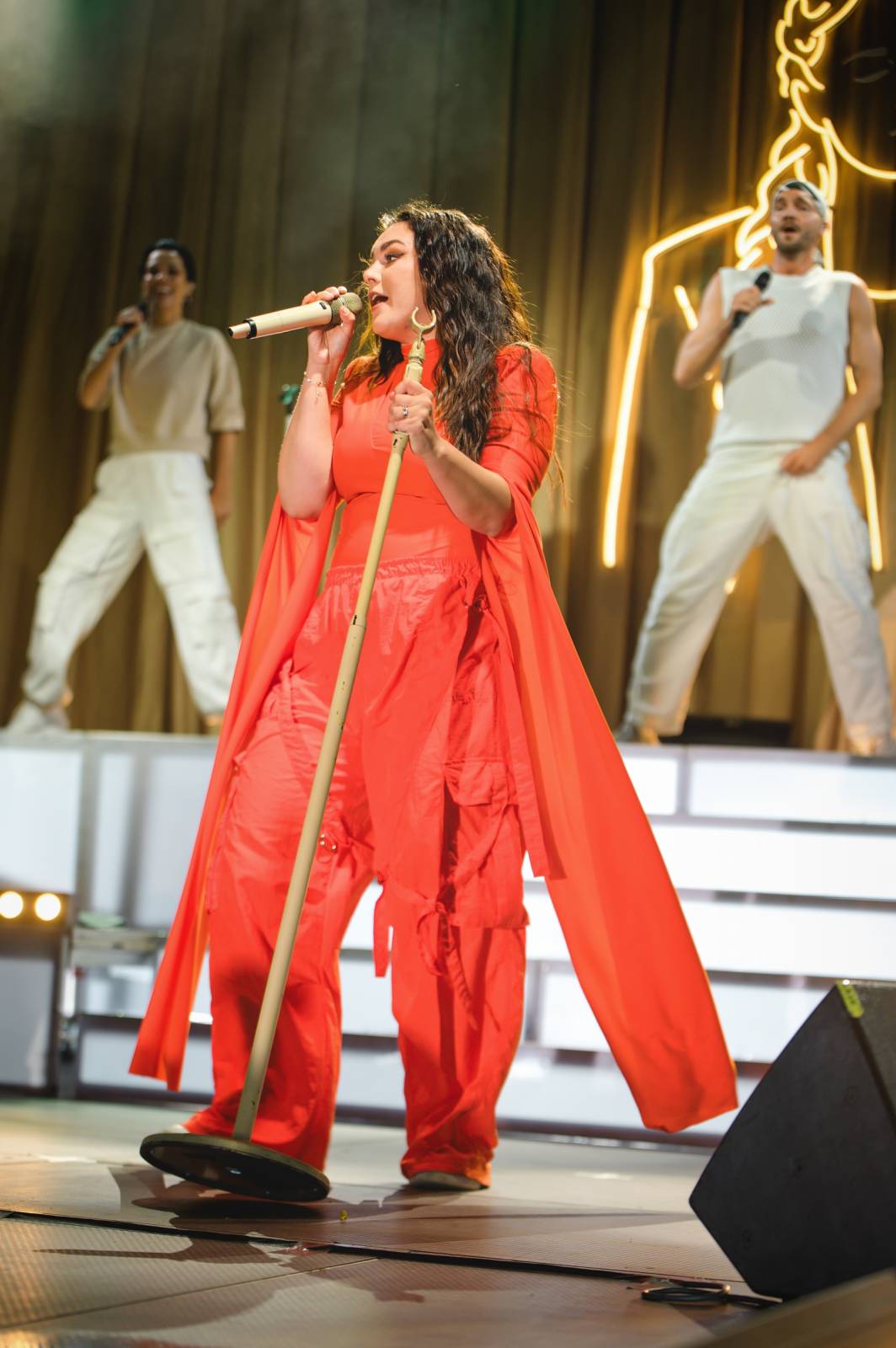 Ewa Farna a Sebastian hráli pro kulturu, třebíčské publikum neodradil ani déšť