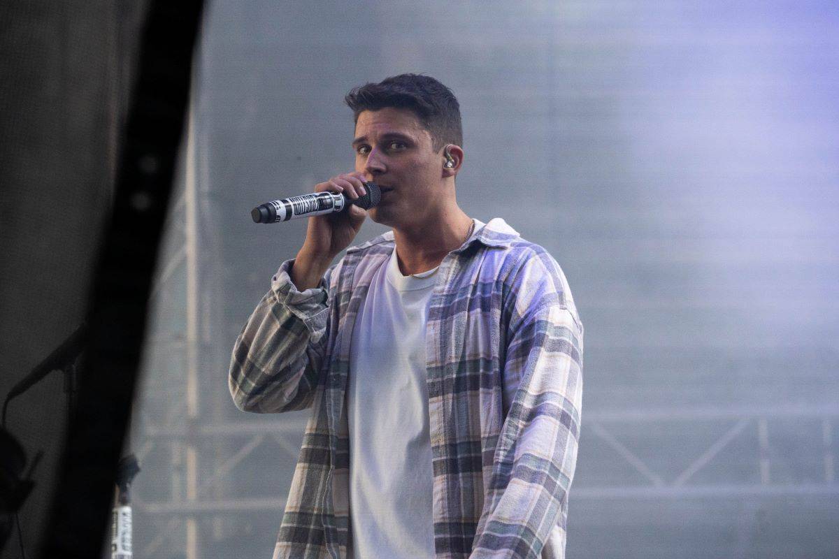 Energický Sebastian i roztančená Ewa Farna. V Třebíči se hrálo pro kulturu