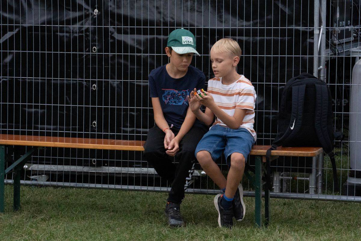 Energický Sebastian i roztančená Ewa Farna. V Třebíči se hrálo pro kulturu