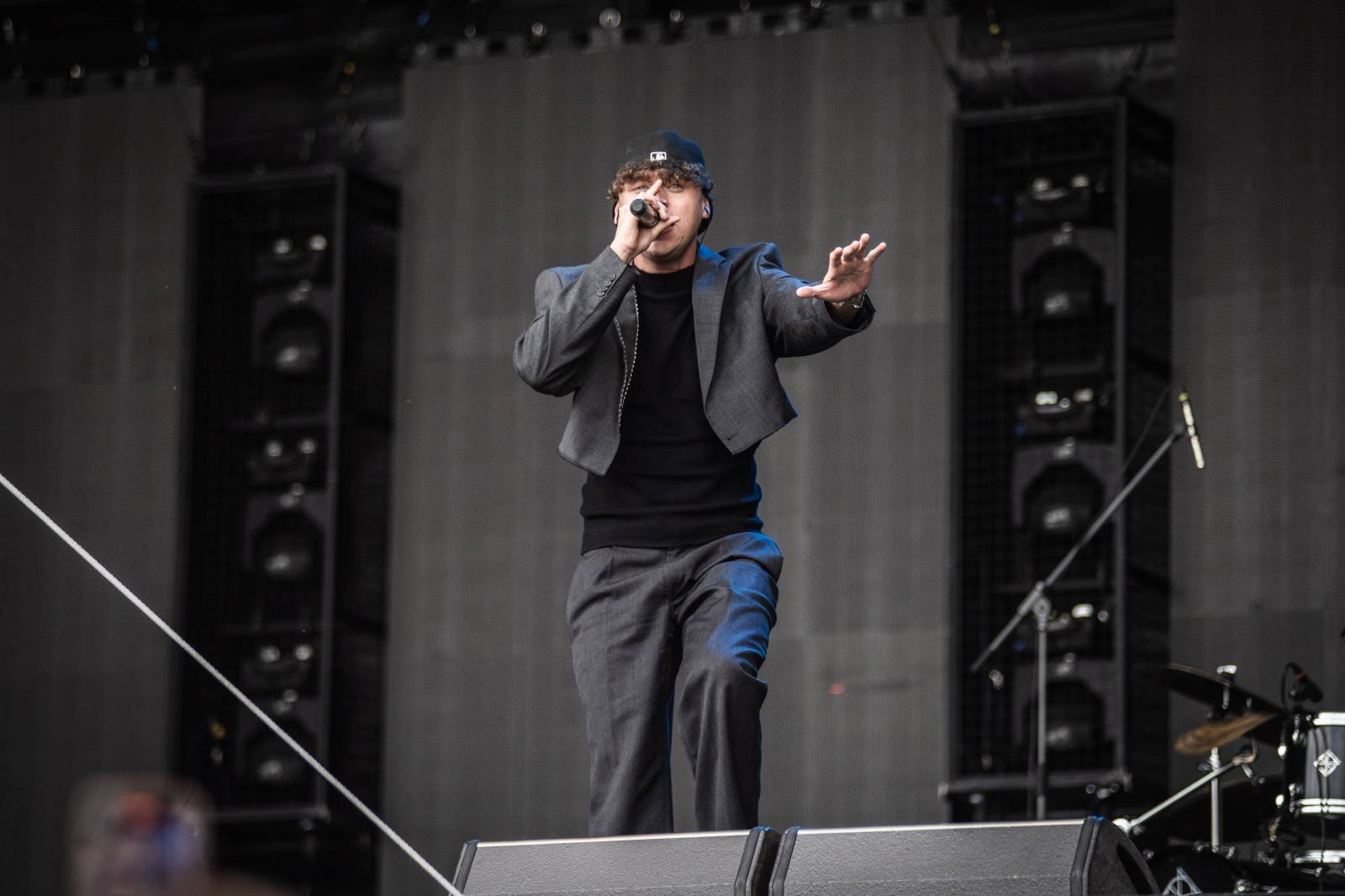 První den na Bezdězu se neobešel bez deště. Hrady CZ přivezli Kryštof, Majka Spirita i divokou Gaiu Mesiah