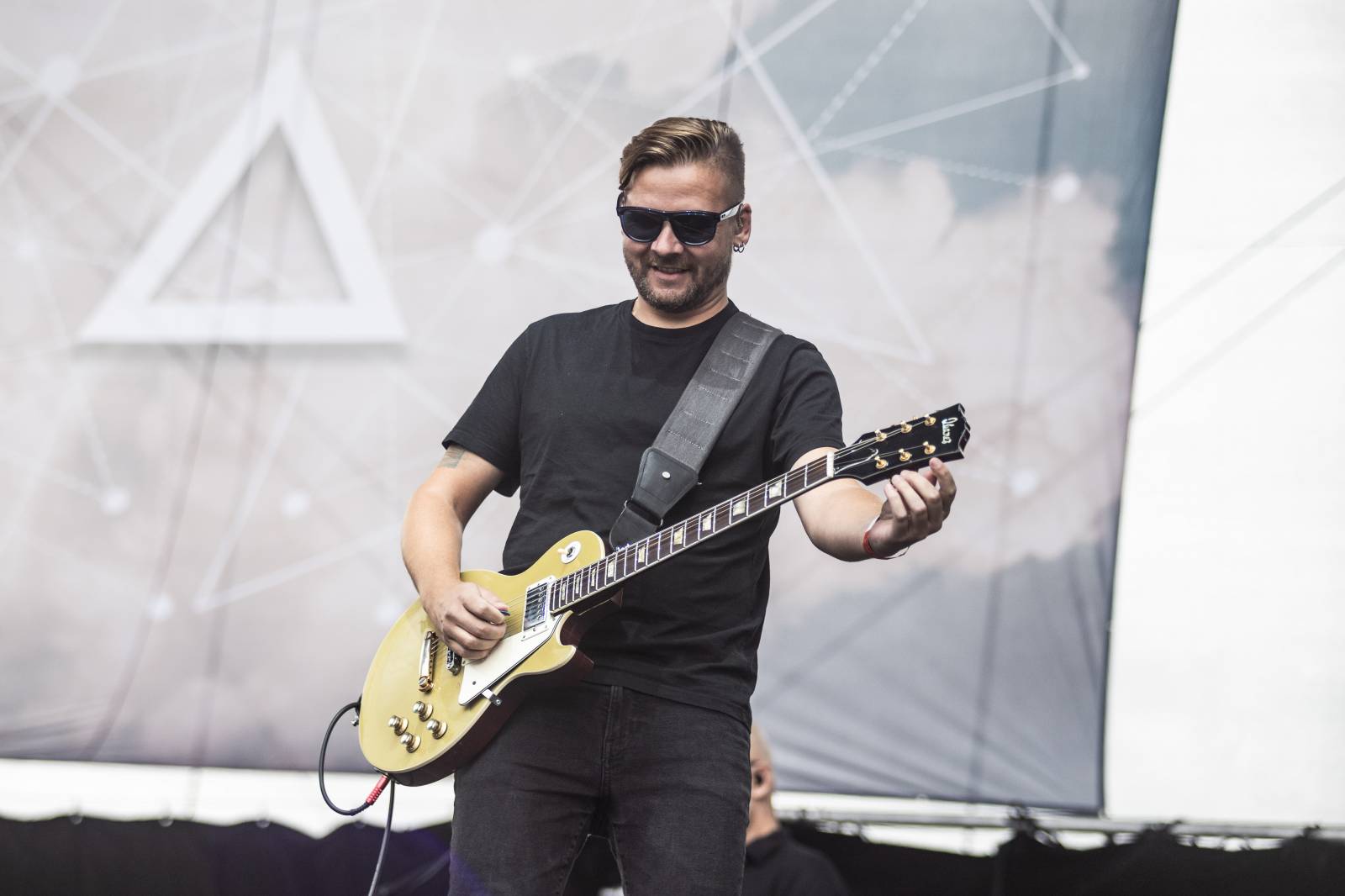 První den na Bezdězu se neobešel bez deště. Hrady CZ přivezli Kryštof, Majka Spirita i divokou Gaiu Mesiah