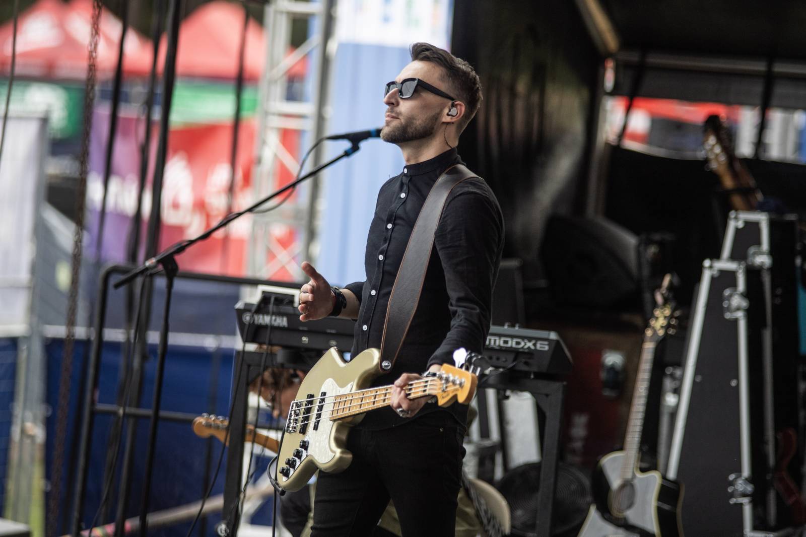 První den na Bezdězu se neobešel bez deště. Hrady CZ přivezli Kryštof, Majka Spirita i divokou Gaiu Mesiah