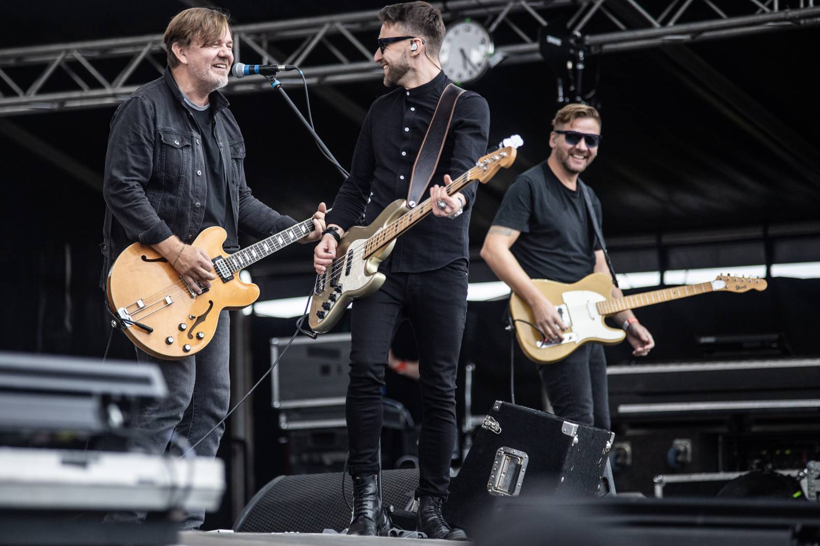 První den na Bezdězu se neobešel bez deště. Hrady CZ přivezli Kryštof, Majka Spirita i divokou Gaiu Mesiah