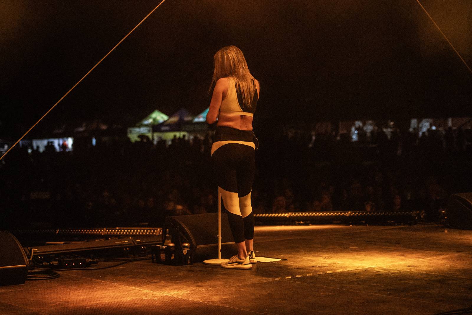 První den na Bezdězu se neobešel bez deště. Hrady CZ přivezli Kryštof, Majka Spirita i divokou Gaiu Mesiah