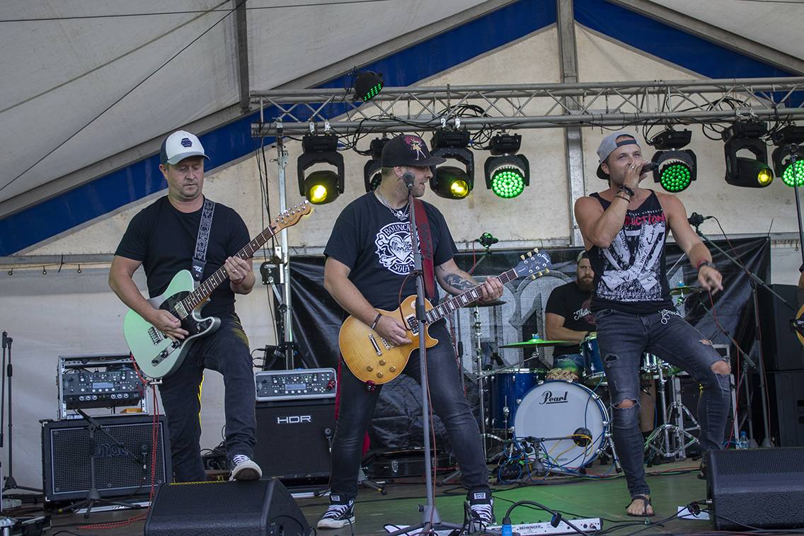 Visací zámek udělal z Vodňan punkové království, hráli i Narttu či Abraxas