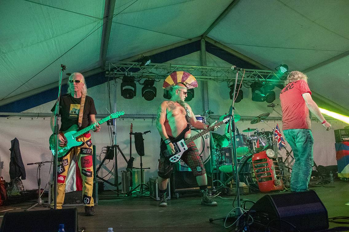 Visací zámek udělal z Vodňan punkové království, hráli i Narttu či Abraxas