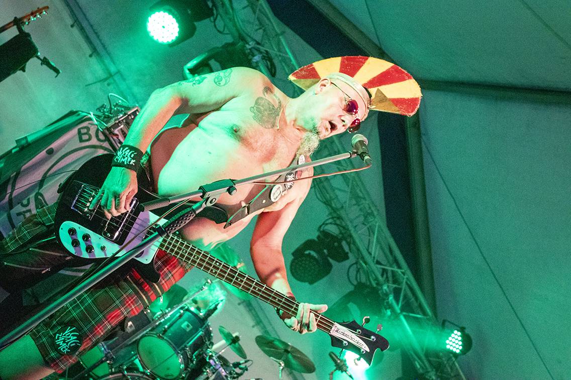 Visací zámek udělal z Vodňan punkové království, hráli i Narttu či Abraxas