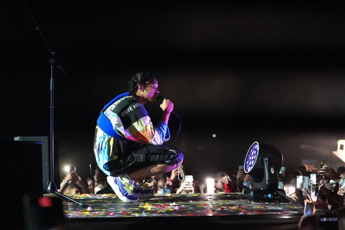 Na Bena Cristovao létali v Ostravě na Bezva Festu plyšáci, Sebastian rozplakal fanynky