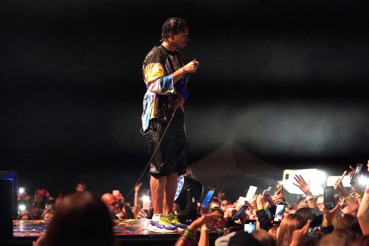 Na Bena Cristovao létali v Ostravě na Bezva Festu plyšáci, Sebastian rozplakal fanynky