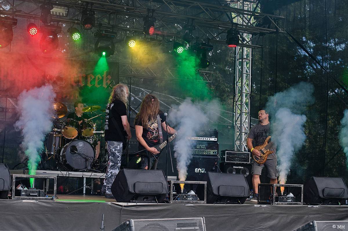 Kalikovským Mlýnem zněl metal, hlavní hvězda Impaled Nazarene do Plzně přijela až z Finska