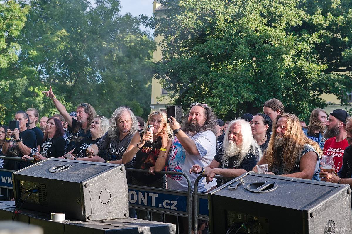 Kalikovským Mlýnem zněl metal, hlavní hvězda Impaled Nazarene do Plzně přijela až z Finska