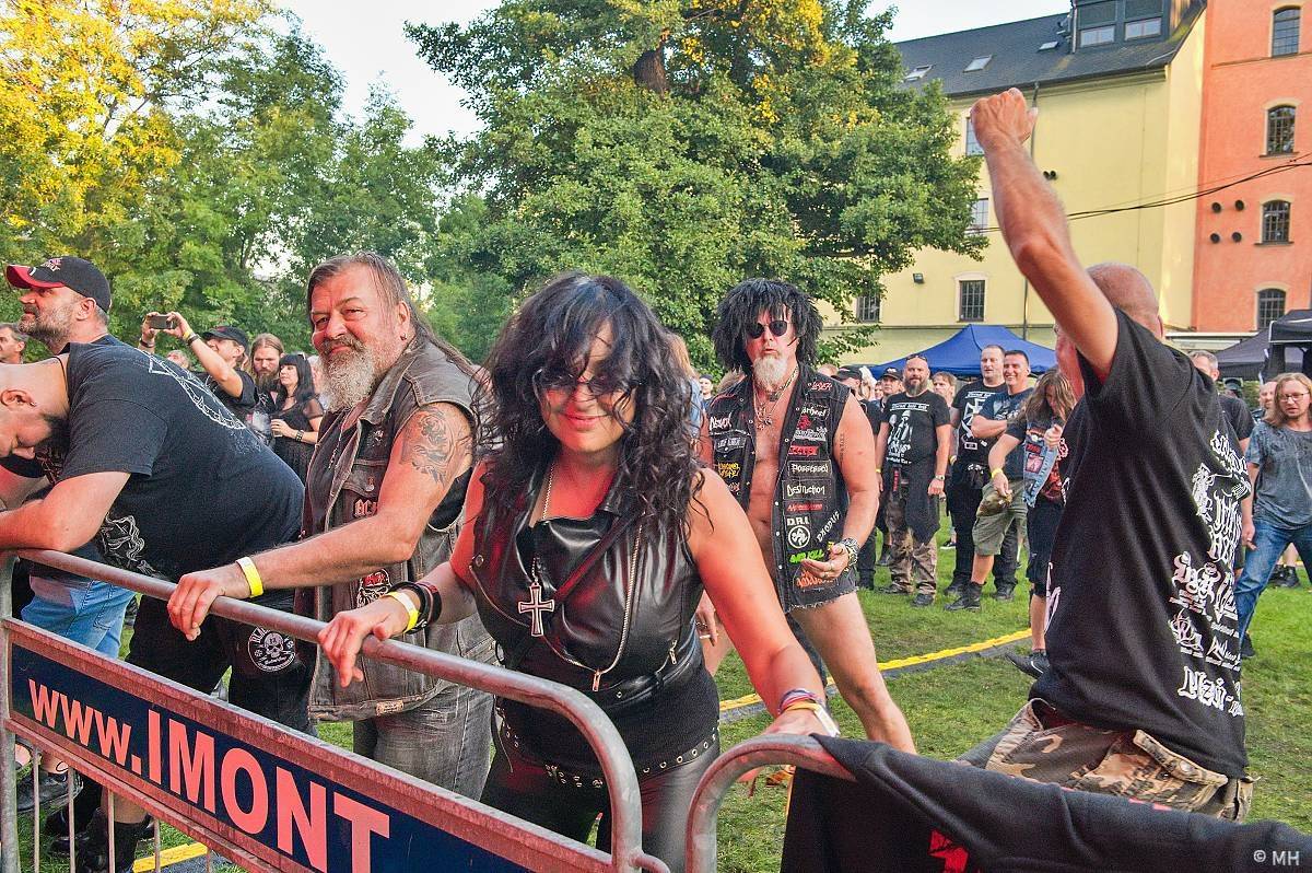 Kalikovským Mlýnem zněl metal, hlavní hvězda Impaled Nazarene do Plzně přijela až z Finska