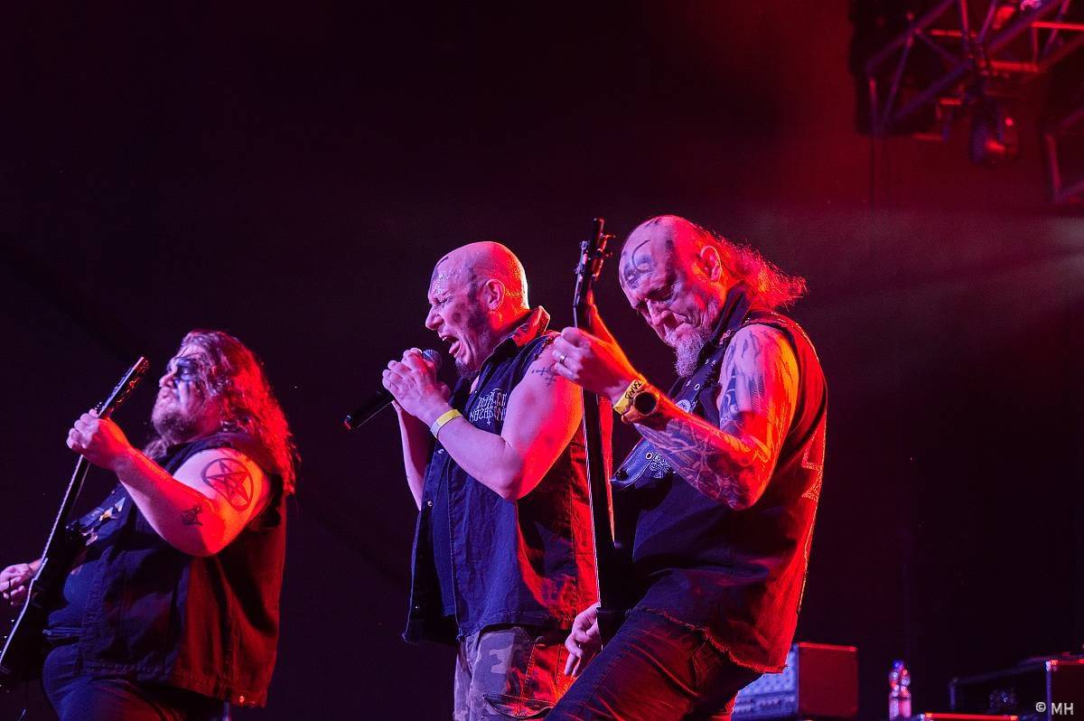 Kalikovským Mlýnem zněl metal, hlavní hvězda Impaled Nazarene do Plzně přijela až z Finska