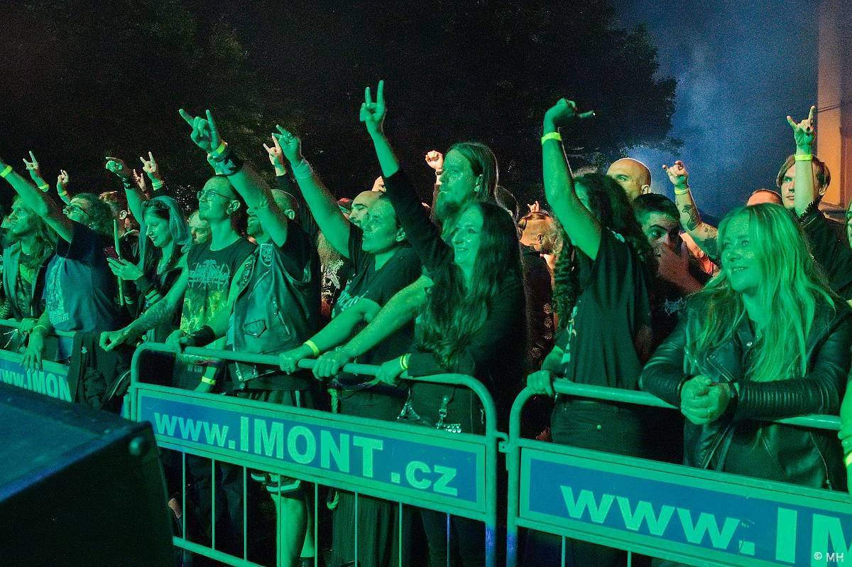 Kalikovským Mlýnem zněl metal, hlavní hvězda Impaled Nazarene do Plzně přijela až z Finska