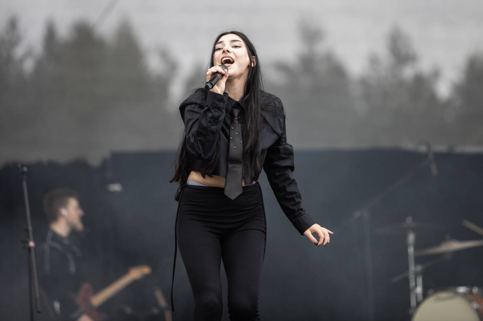 Druhý den na Bezdězu byl plný pozitivní energie a emocí. Nechyběli Cocotte Minute, Tomáš Klus nebo Dymytry