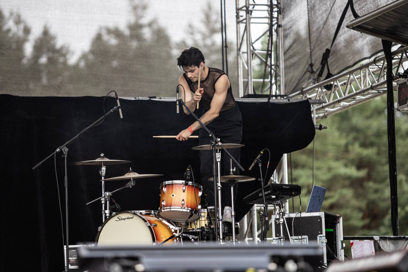 Druhý den na Bezdězu byl plný pozitivní energie a emocí. Nechyběli Cocotte Minute, Tomáš Klus nebo Dymytry