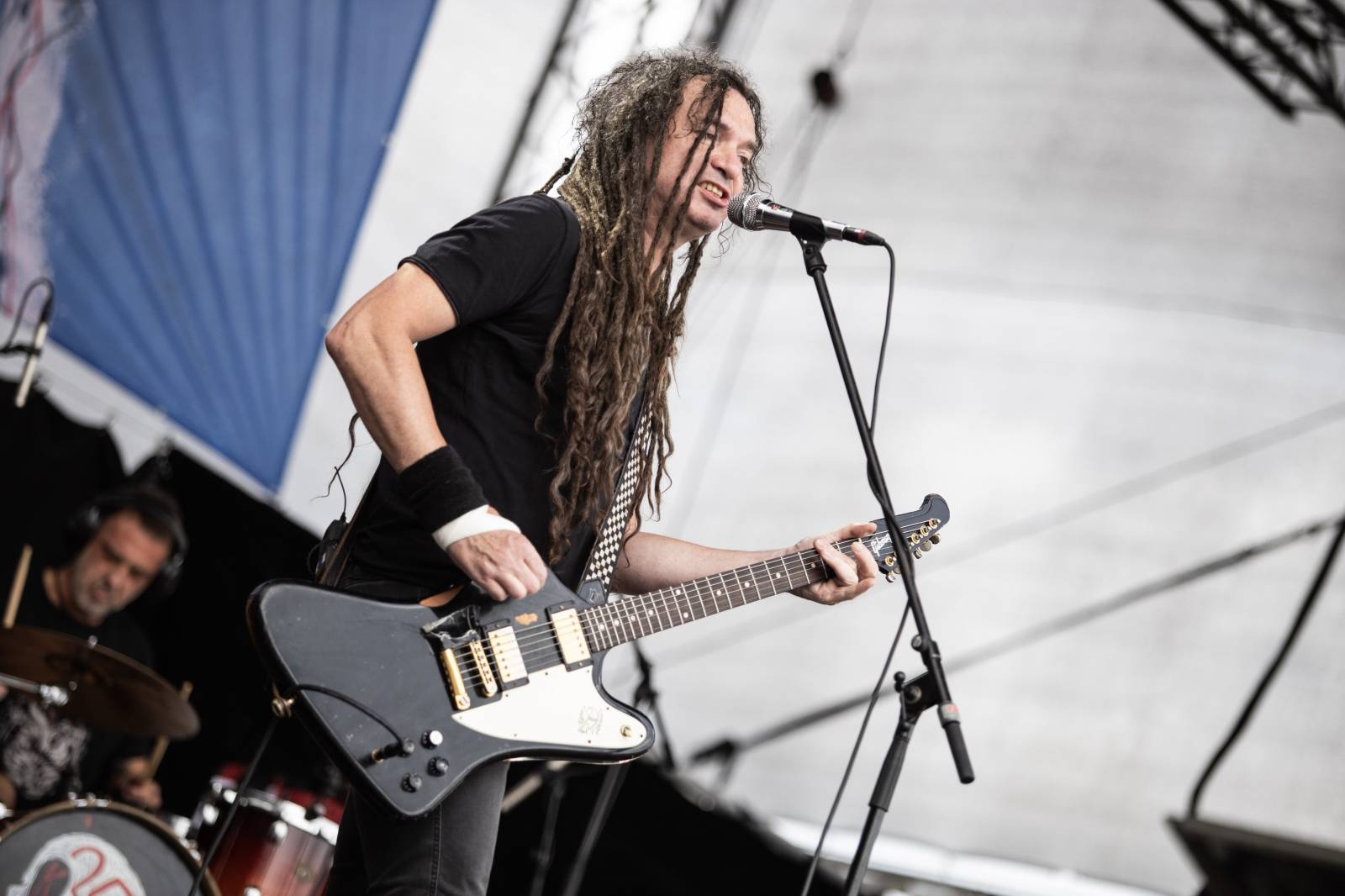 Druhý den na Bezdězu byl plný pozitivní energie a emocí. Nechyběli Cocotte Minute, Tomáš Klus nebo Dymytry