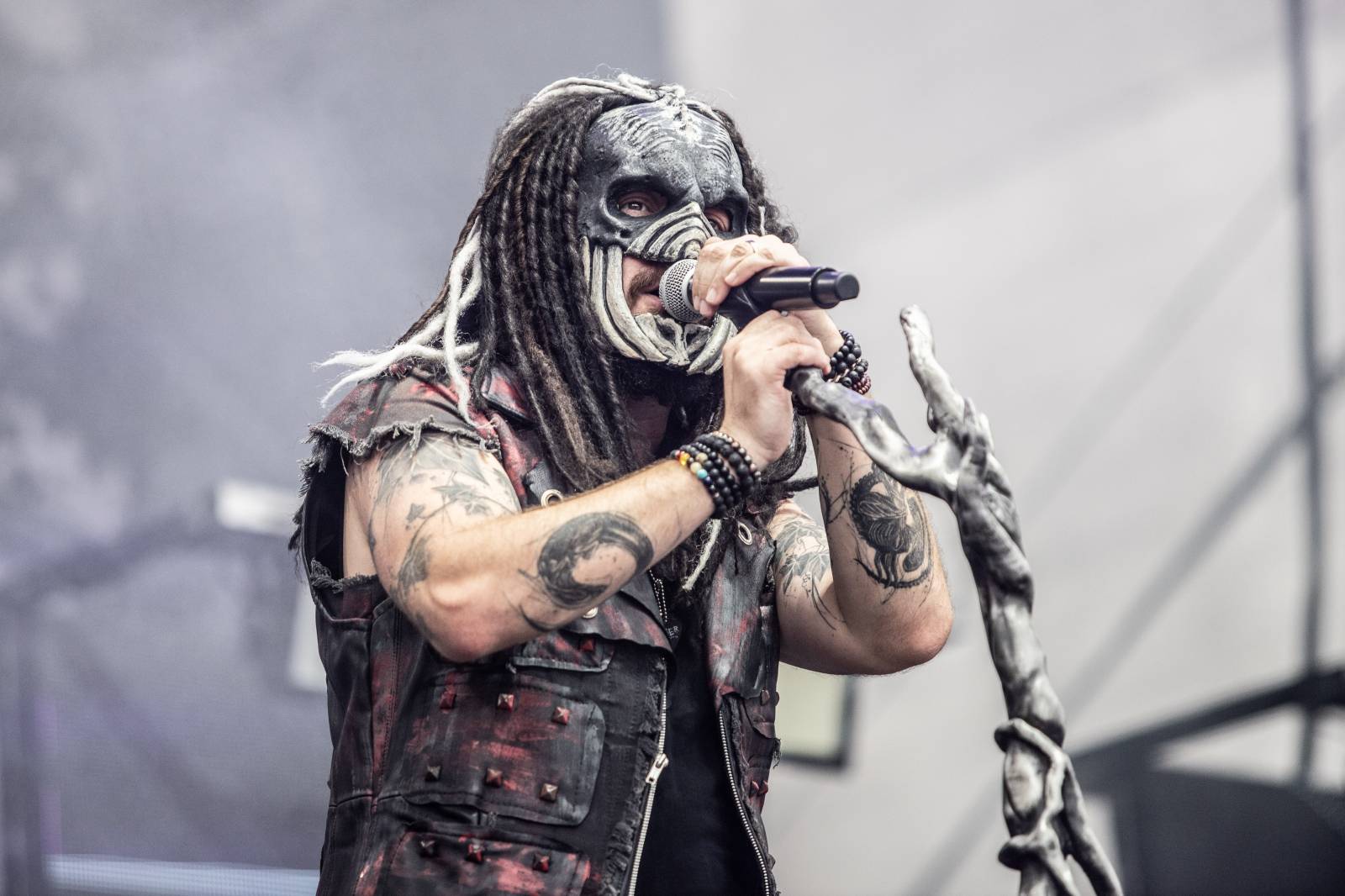 Druhý den na Bezdězu byl plný pozitivní energie a emocí. Nechyběli Cocotte Minute, Tomáš Klus nebo Dymytry