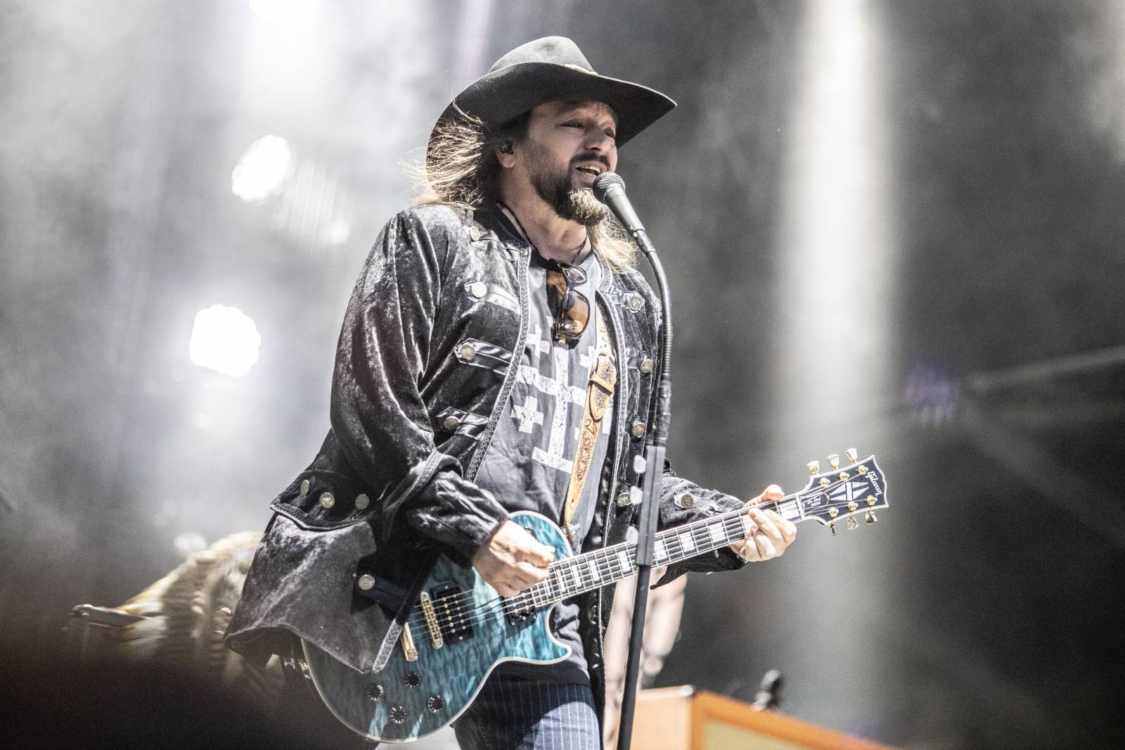 Druhý den na Bezdězu byl plný pozitivní energie a emocí. Nechyběli Cocotte Minute, Tomáš Klus nebo Dymytry