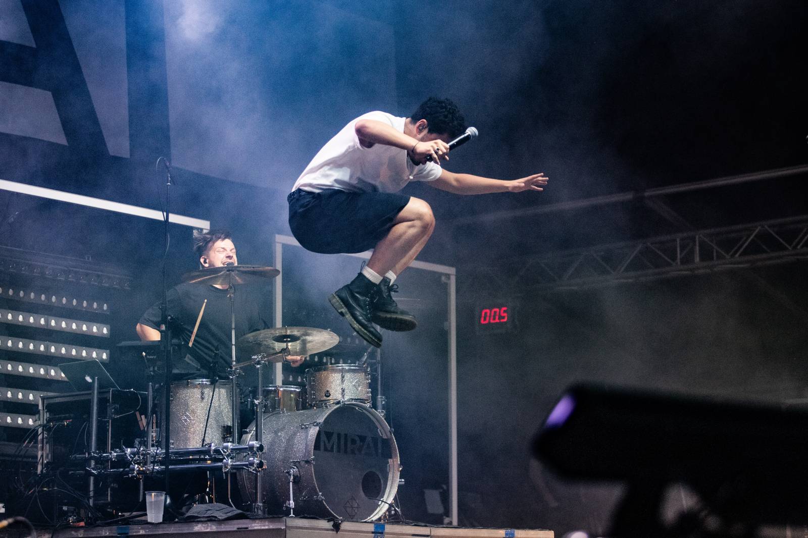 Druhý den na Bezdězu byl plný pozitivní energie a emocí. Nechyběli Cocotte Minute, Tomáš Klus nebo Dymytry