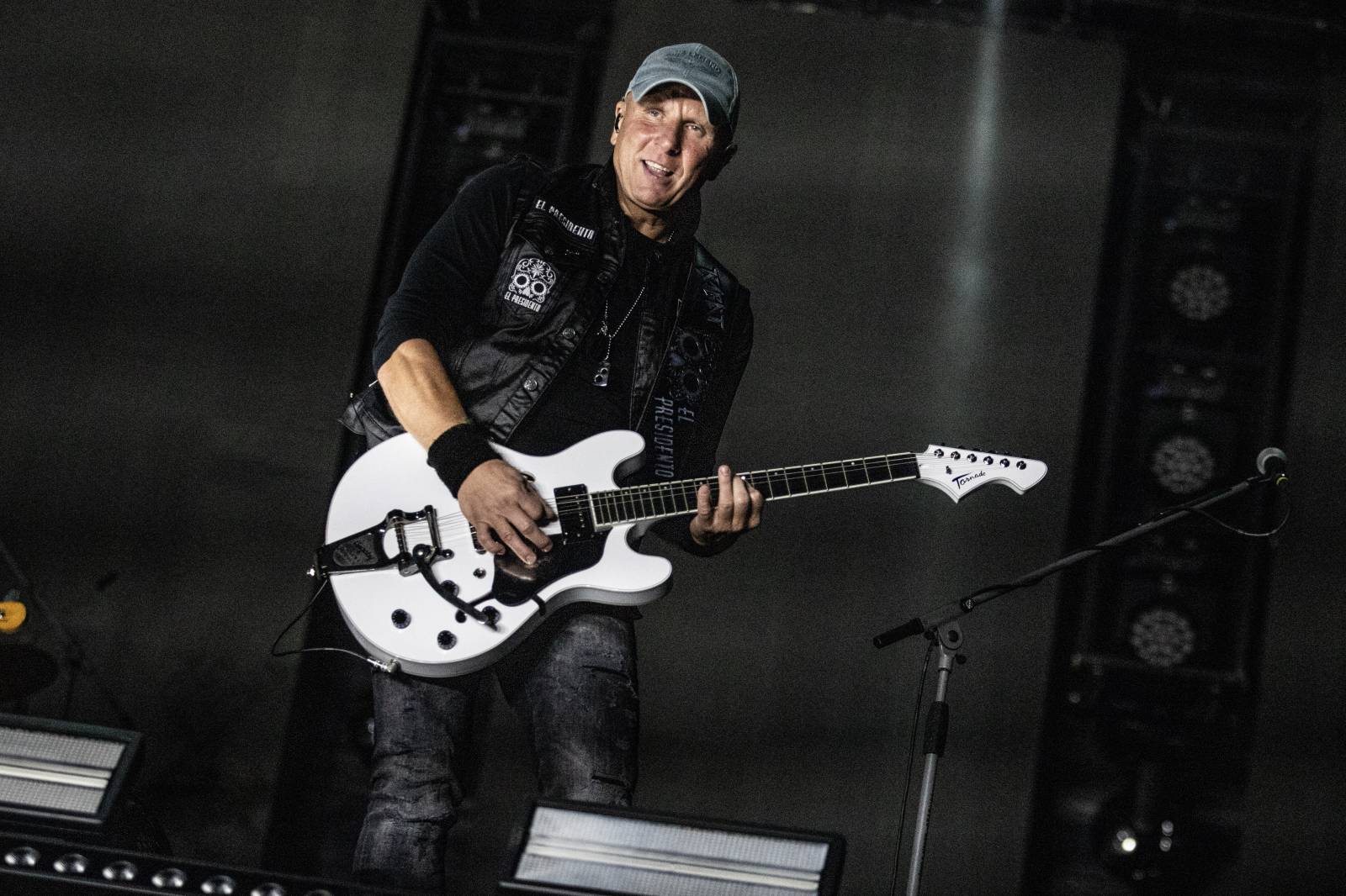 Druhý den na Bezdězu byl plný pozitivní energie a emocí. Nechyběli Cocotte Minute, Tomáš Klus nebo Dymytry