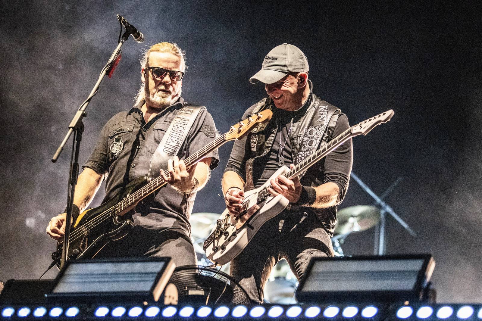 Druhý den na Bezdězu byl plný pozitivní energie a emocí. Nechyběli Cocotte Minute, Tomáš Klus nebo Dymytry