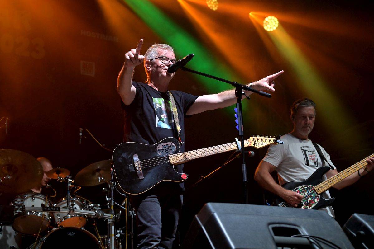 Pivovar Hostivar slaví deset let, gratulovali mu Mňága a Žďorp, Vítkovo kvarteto, Hudba Praha i Garage a Tony Ducháček