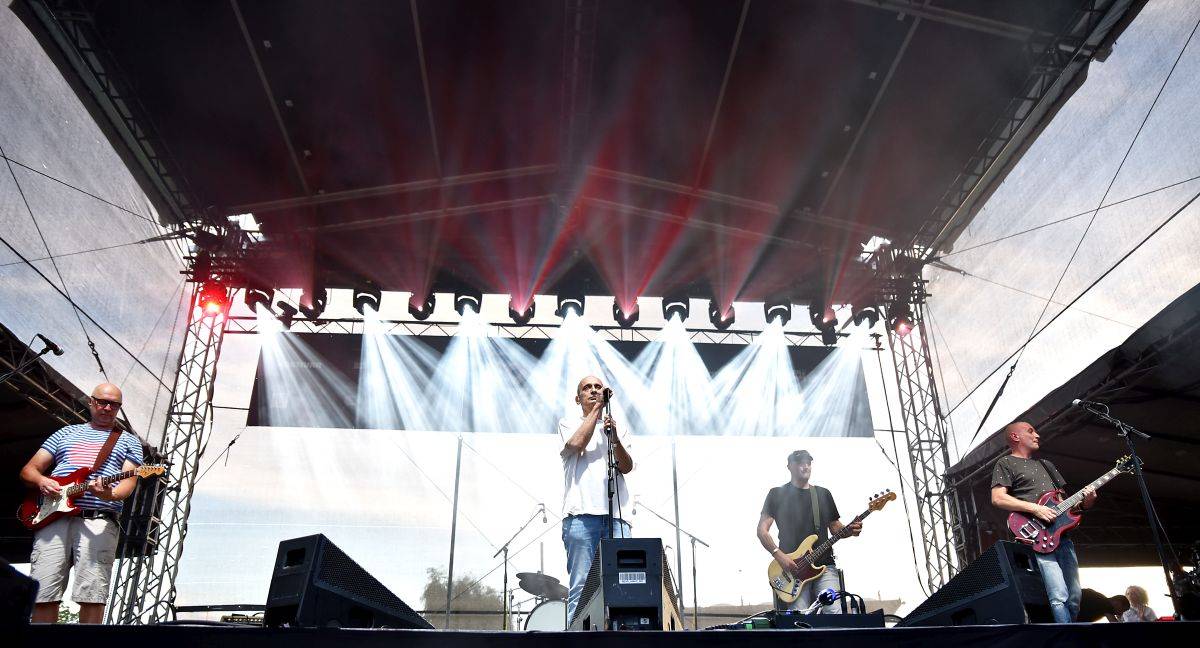 Pivovar Hostivar slaví deset let, gratulovali mu Mňága a Žďorp, Vítkovo kvarteto, Hudba Praha i Garage a Tony Ducháček