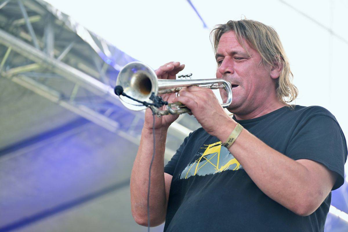 Pivovar Hostivar slaví deset let, gratulovali mu Mňága a Žďorp, Vítkovo kvarteto, Hudba Praha i Garage a Tony Ducháček