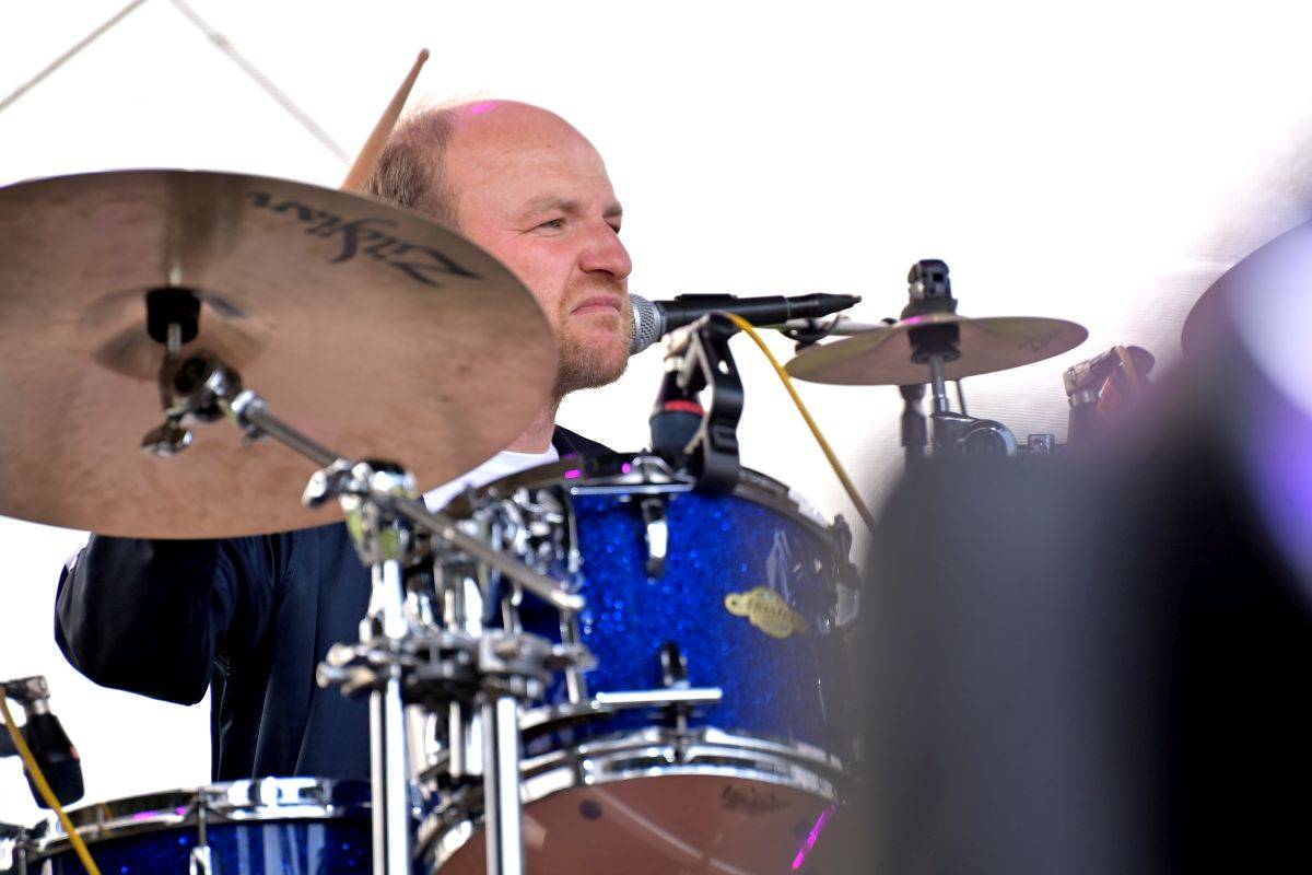 Pivovar Hostivar slaví deset let, gratulovali mu Mňága a Žďorp, Vítkovo kvarteto, Hudba Praha i Garage a Tony Ducháček