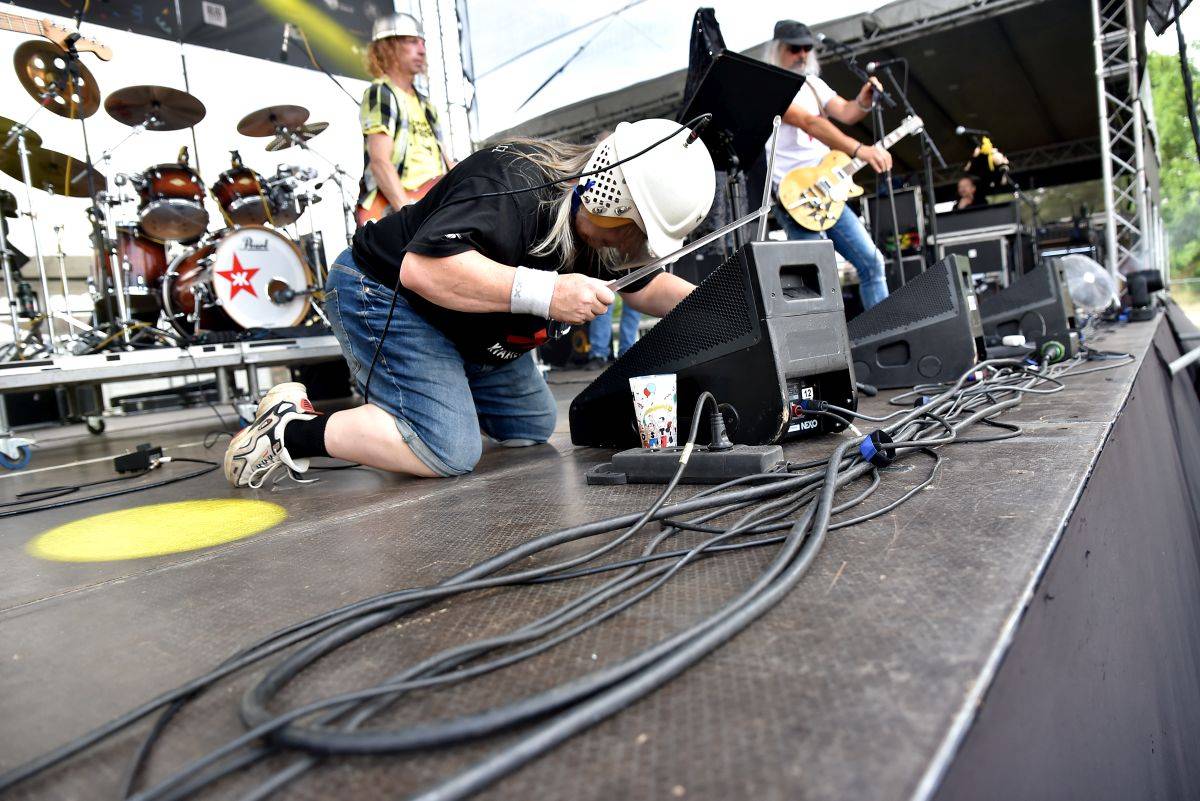 Pivovar Hostivar slaví deset let, gratulovali mu Mňága a Žďorp, Vítkovo kvarteto, Hudba Praha i Garage a Tony Ducháček