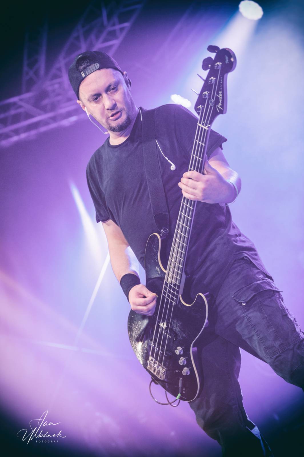 UDG rozsvítili Občanskou plovárnu, předskakovali jim Street69