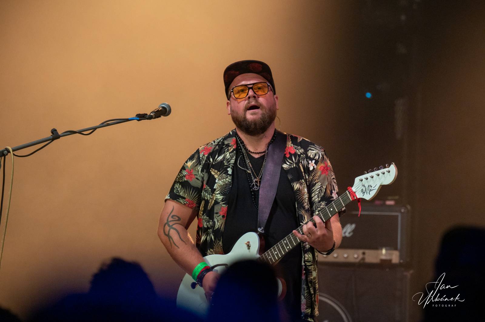 UDG rozsvítili Občanskou plovárnu, předskakovali jim Street69