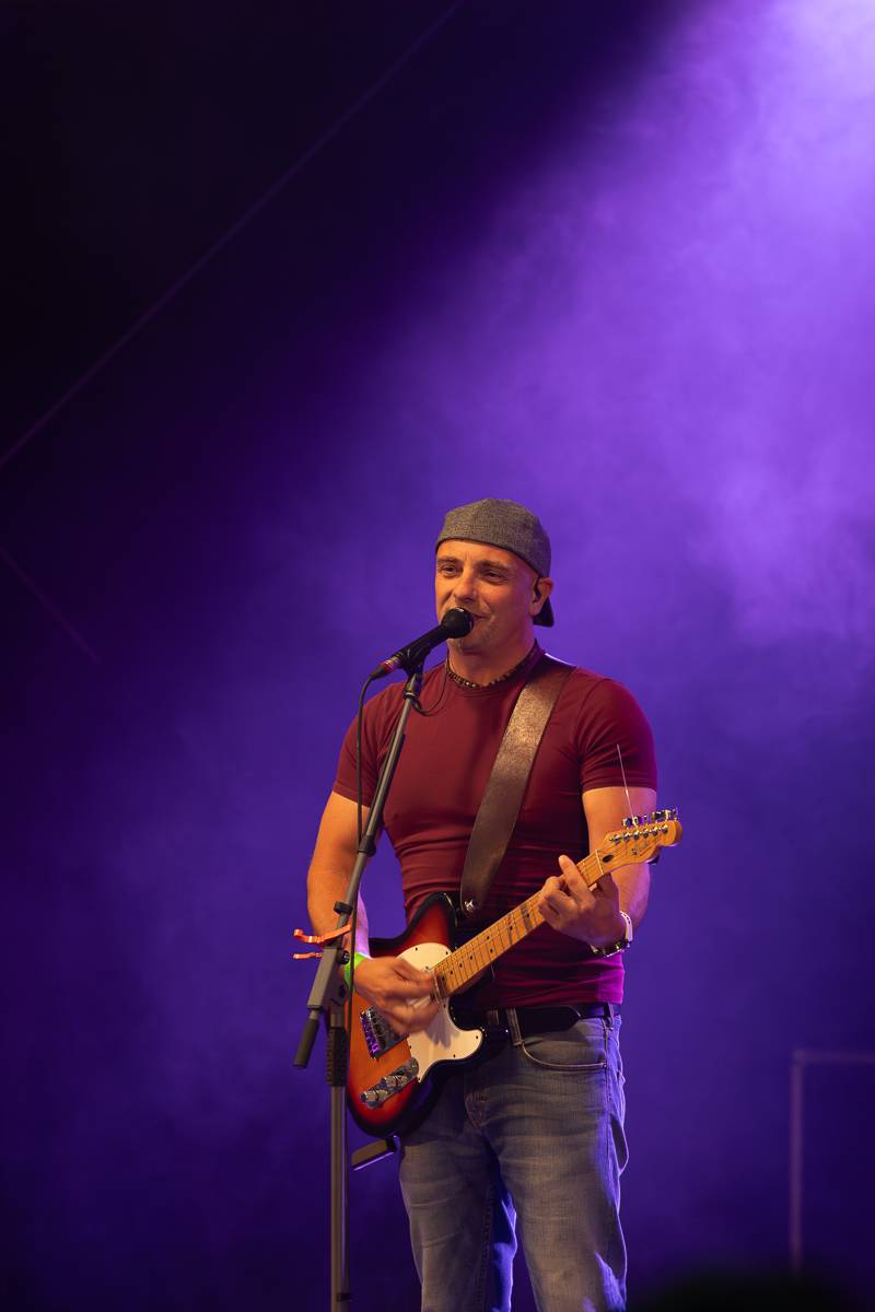 Xindl X oslavil na Občanské plovárně patnáct let od Návodu na čtení manuálu