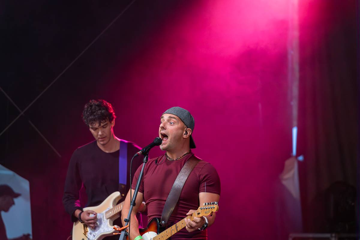 Xindl X oslavil na Občanské plovárně patnáct let od Návodu na čtení manuálu