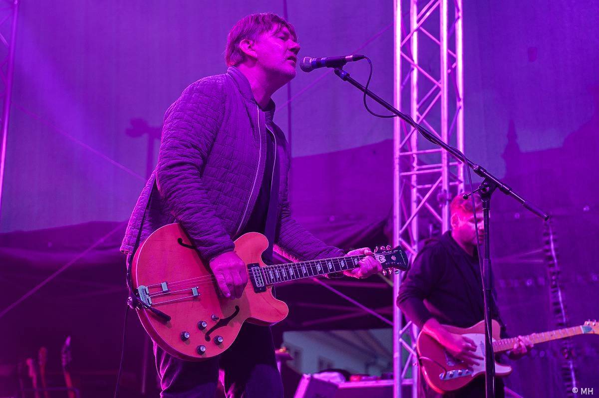 Michal Hrůza a Olympic zpívali v Plzni pro kulturu